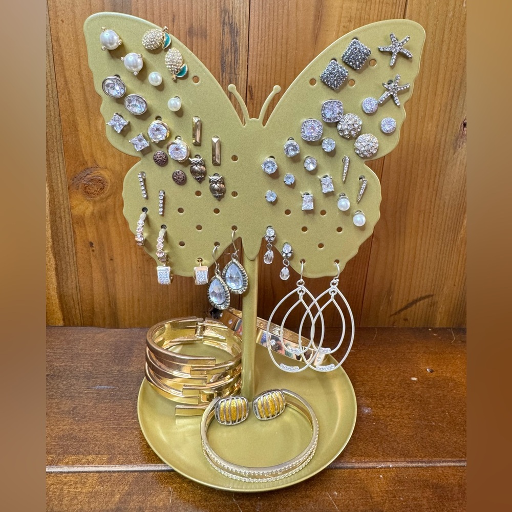Gold Butterfly Earring and Bracelet Bundle - Picture 1 of 10